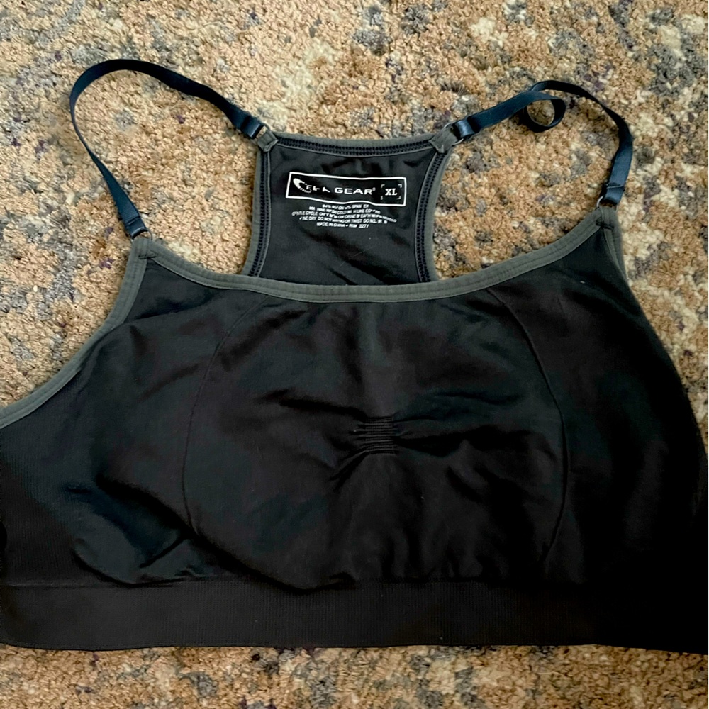 Sports bra XL